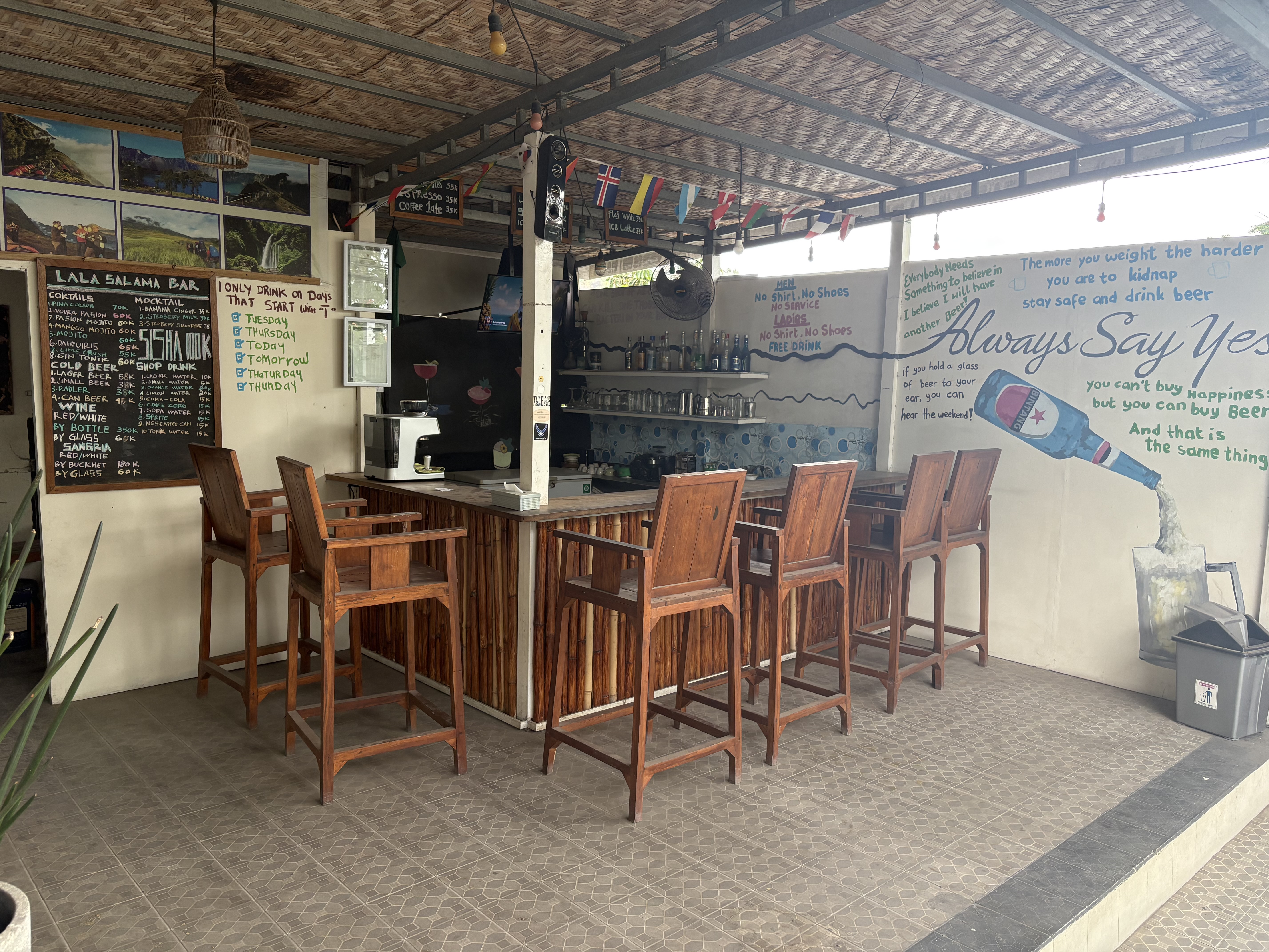 Lala Salama Bar