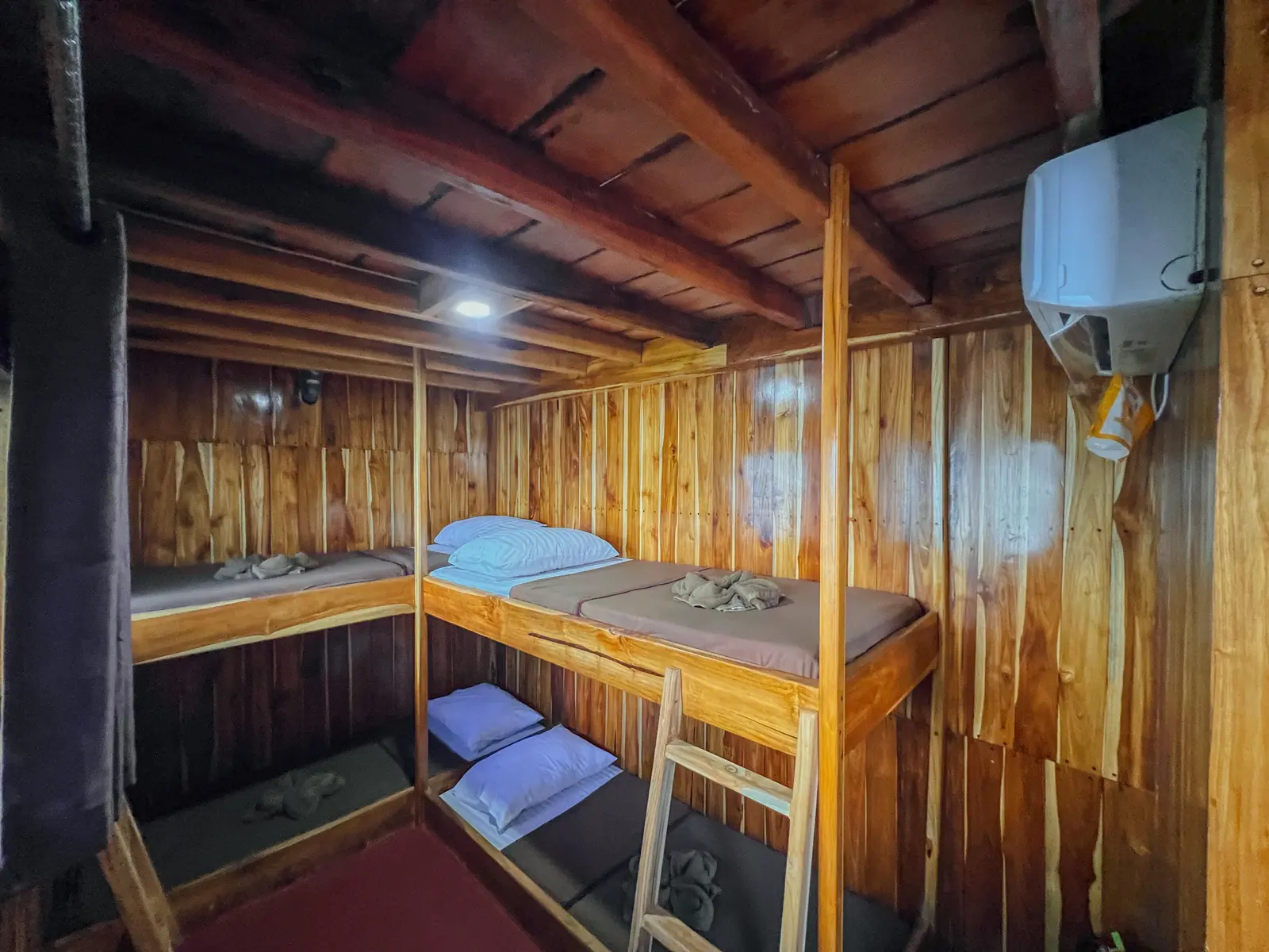 Share Cabin